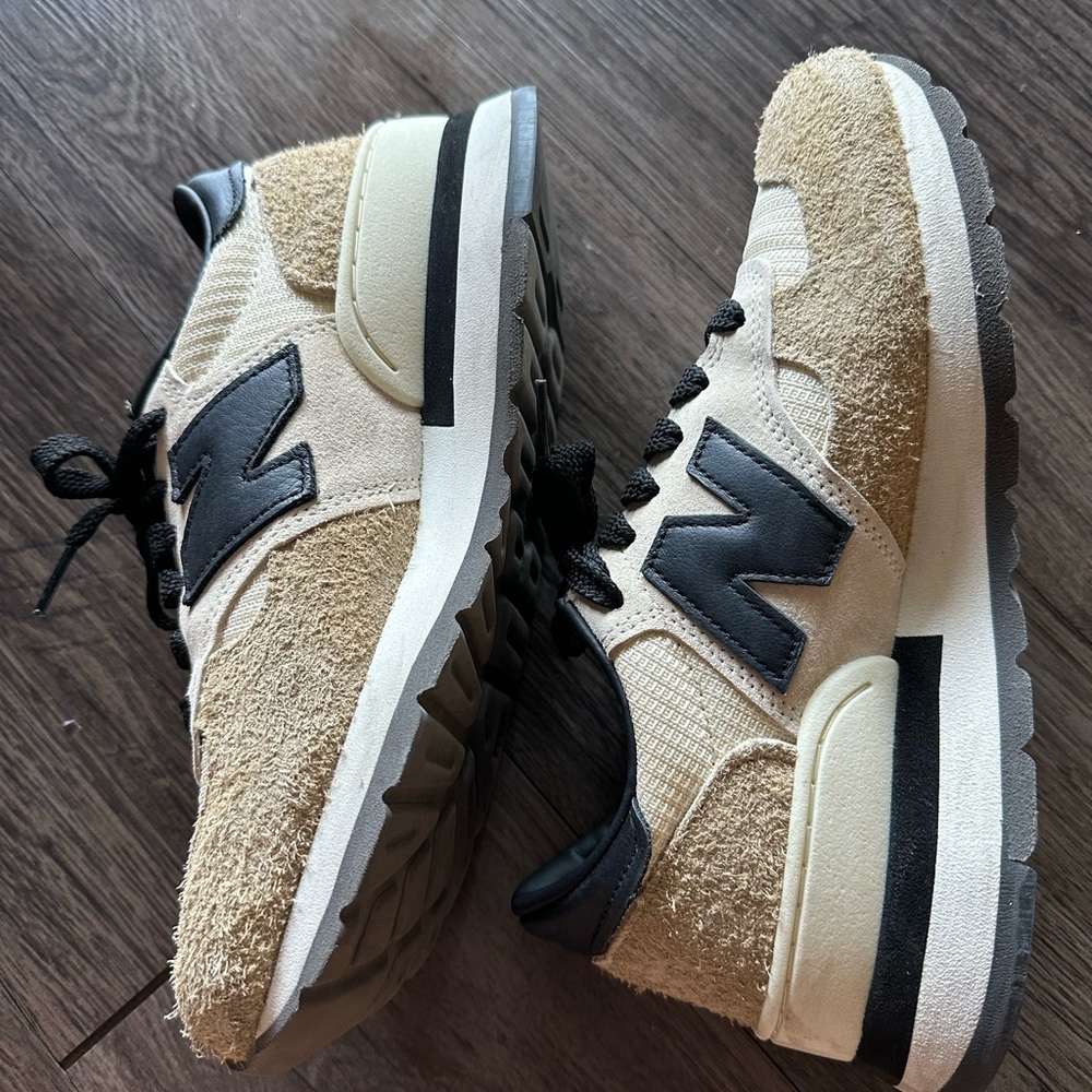 New Balace 990v1 Teddy Santis “Macadamia Nut” MiUSA